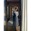 Bộ đồ dạ phong cách cổ điển nữ gồm áo blazer chiết eo và... - ảnh 2