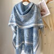 Khăn choàng cổ nữ họa tiết mực loang tua rua, áo choàng xẻ tà... - ảnh 2