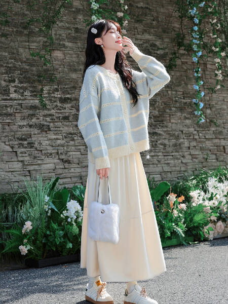 Áo cardigan len nữ dệt kim sọc xanh phong cách Pháp dịu dàng, dáng...